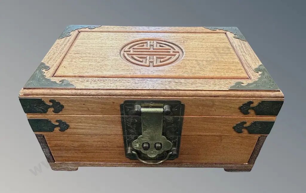 Oriental Brass Bound Jewellery Box, L30x14cm Image 1++