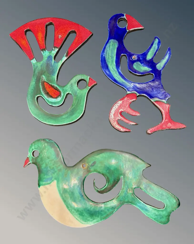 Morris & James Terracotta Bird Wall Hangings (3), H21-34cm Image 1++
