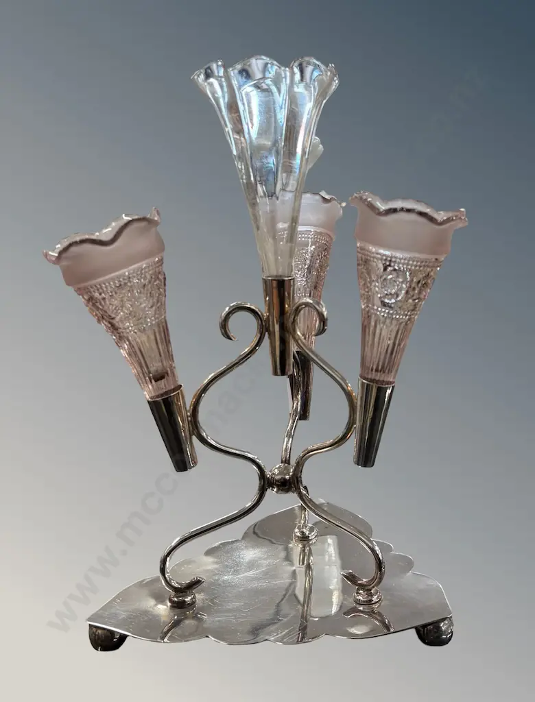 Crystal Fluted Edge 4 Branch Epergne, H29cm Image 1++
