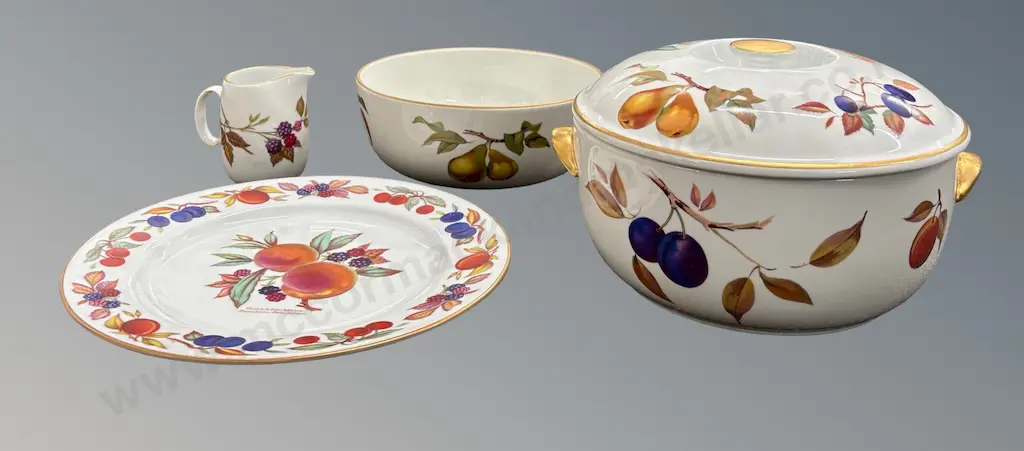 Royal Worcester Evesham Casserole Dish, Plate, Sauce Jug and Fruit Bowl Image 1++