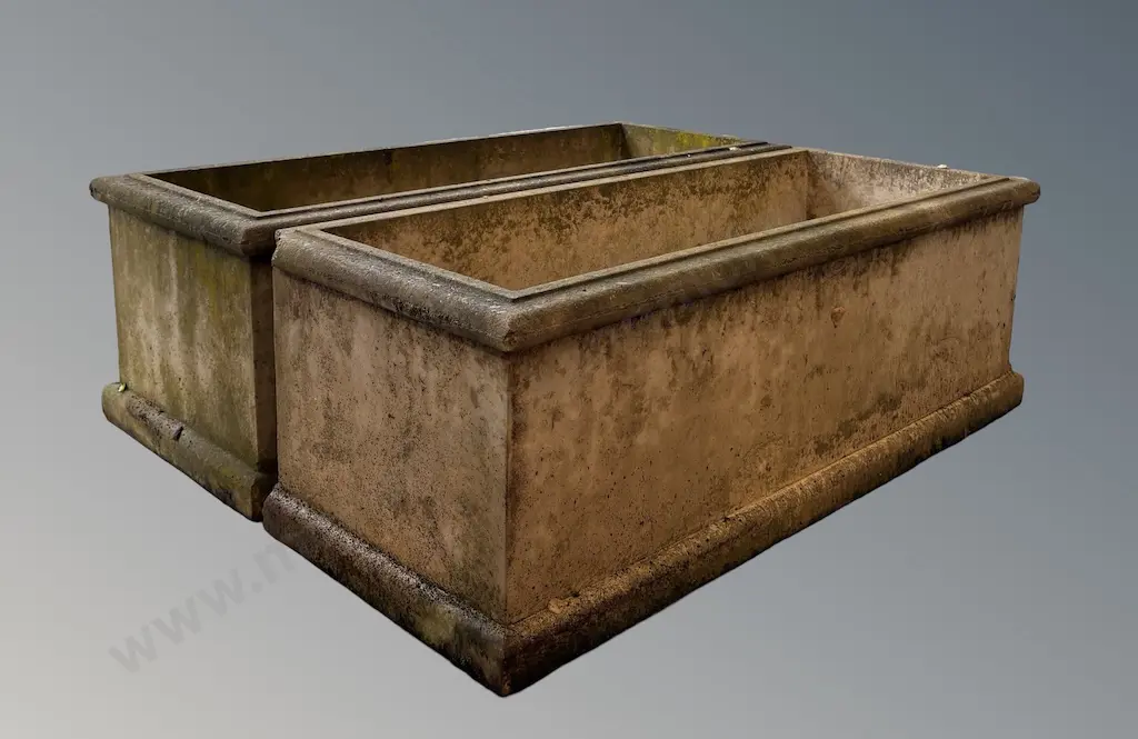 Pair of Urban Paving Concrete Troughs, L103xD43xH35cm (chip to one corner) Image 1++