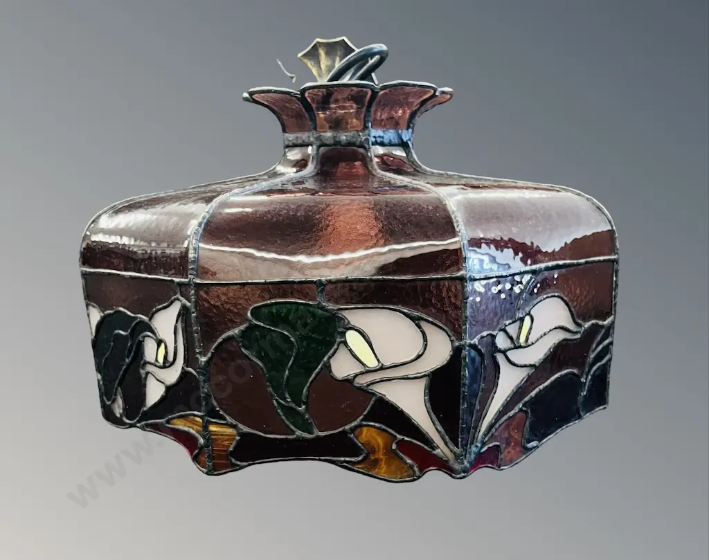 John Britten Octagonal Burgundy Leadlight Glass Lampshade with Lily and Leaf Motifs, Dia50xH33cm Image 1++