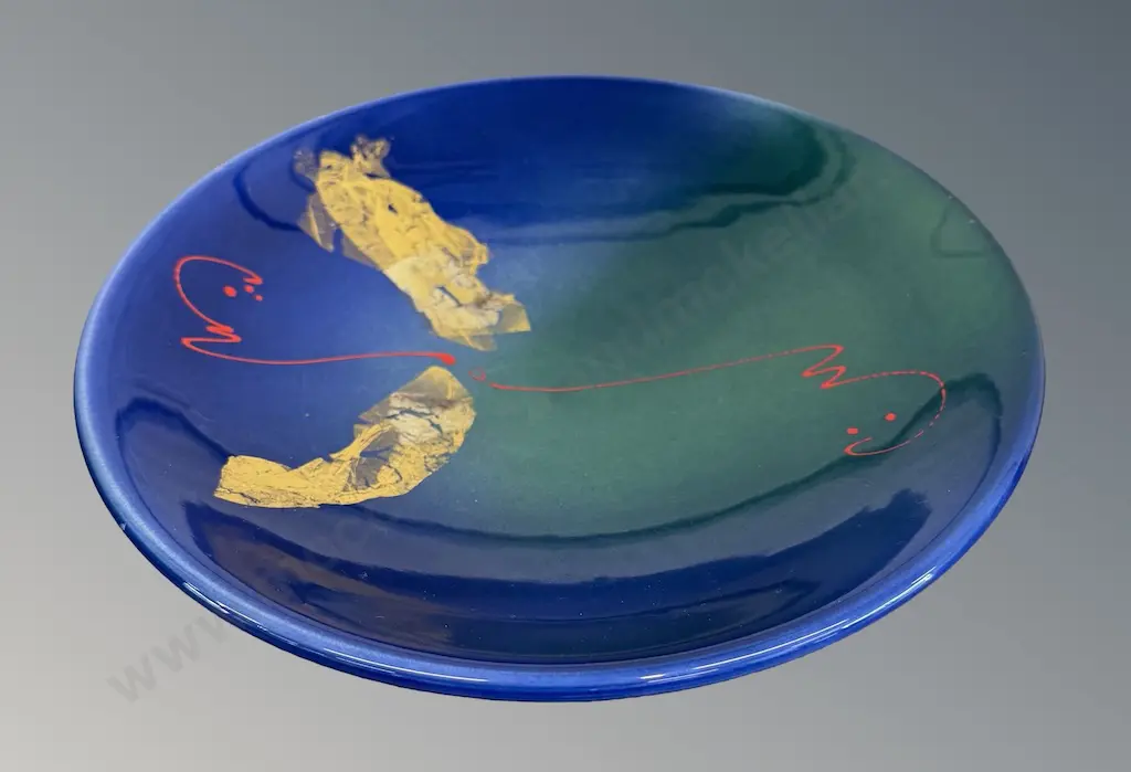 Blue and Gold glazed Dish signed Peter Collis, Dia22cm Image 1++