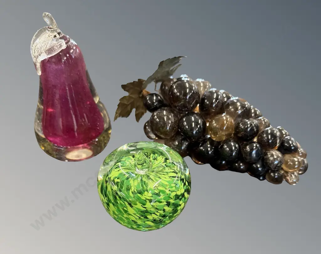 Murano Glass Pear and Glass Apple and Grapes Image 1++