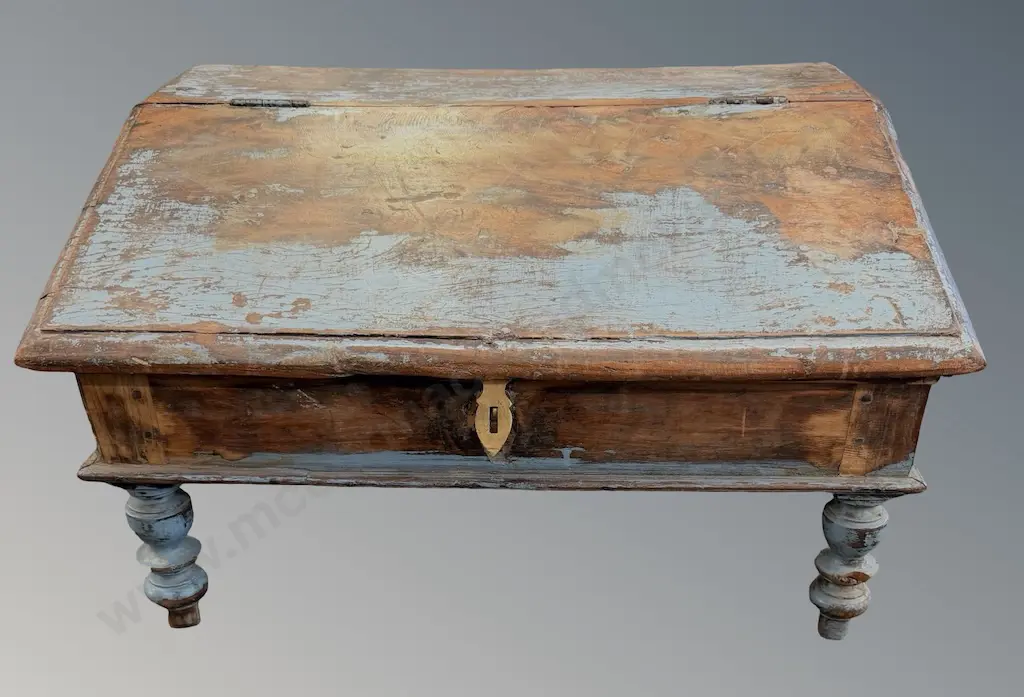 Distressed Wooden Boot Box, L65xH38xD48cm Image 1++