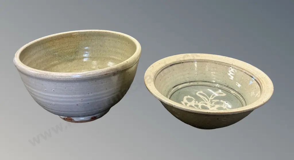 Two Signed NZ Pottery Bowls, H14.5xDai26cm, H9.5xDia26.5cm Image 1++