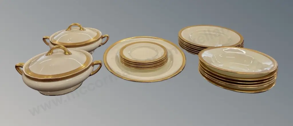 Royal Doulton 21 Piece Set with Gilded Border - Platter, 6x Dinner Plates, 6x Soup Bowls, 6x Bread Plates, 2x Tureens Image 1++