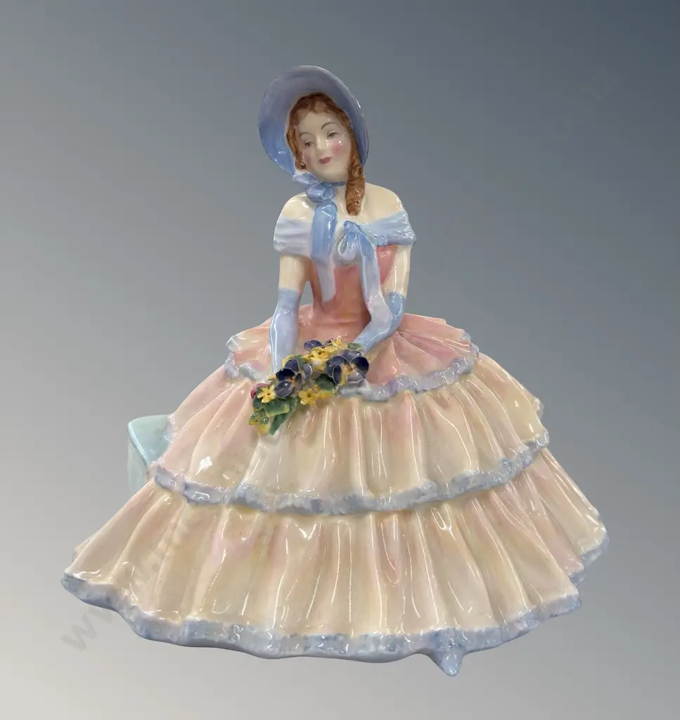 Royal Doulton Figurine - Day Dreams HN1731, H15cm Image 1++
