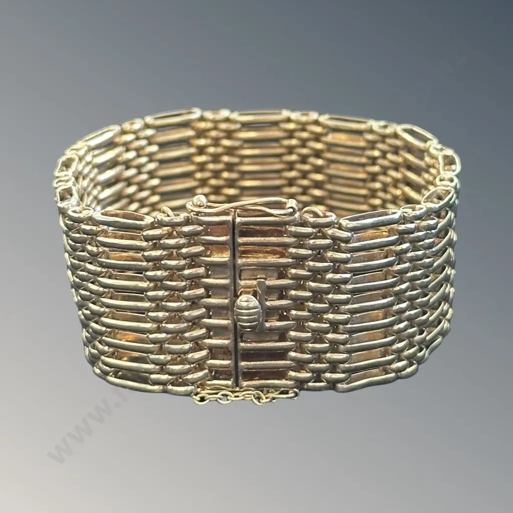 9ct Gold Woven Basketweave Link Bracelet, L17cm, TW40.00gms Image 1++