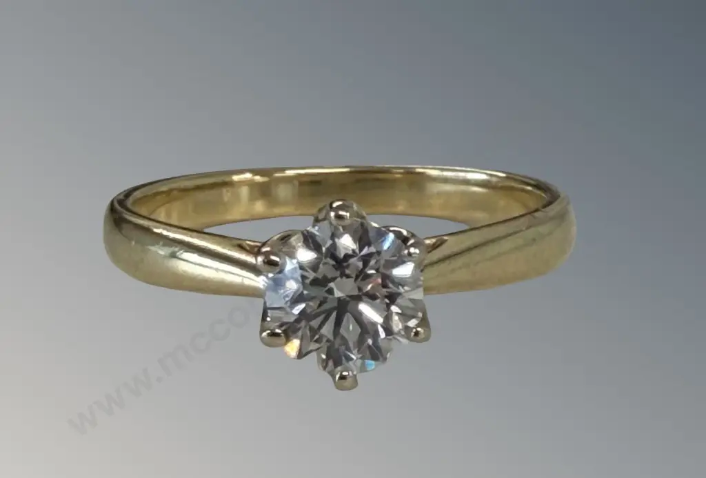 18ct Yellow and White Gold Diamond Solitaire Ring, 0.7ct, TW3.24gm Image 1++