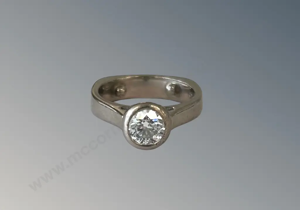 Mason and Carter 18ct Gold and Diamond Solitiare Ring, Size , TDW1.09ct, TW10.78gms Image 1++