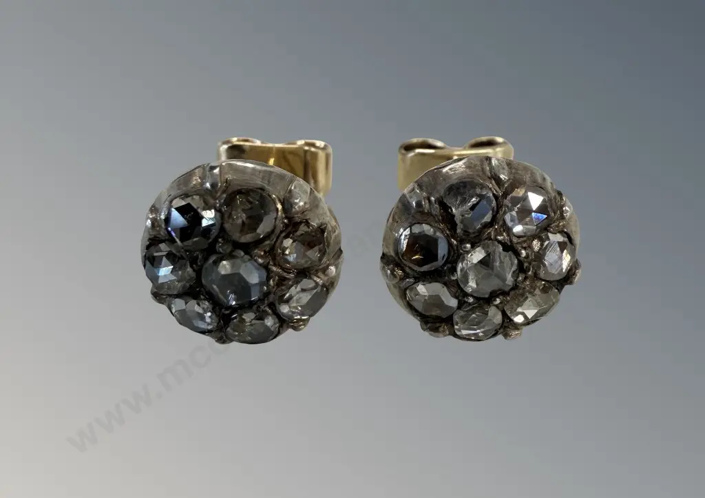 14ct Gold Diamond Cluster Earrings, TDW 0.6ct, TW4.05gms Image 1++