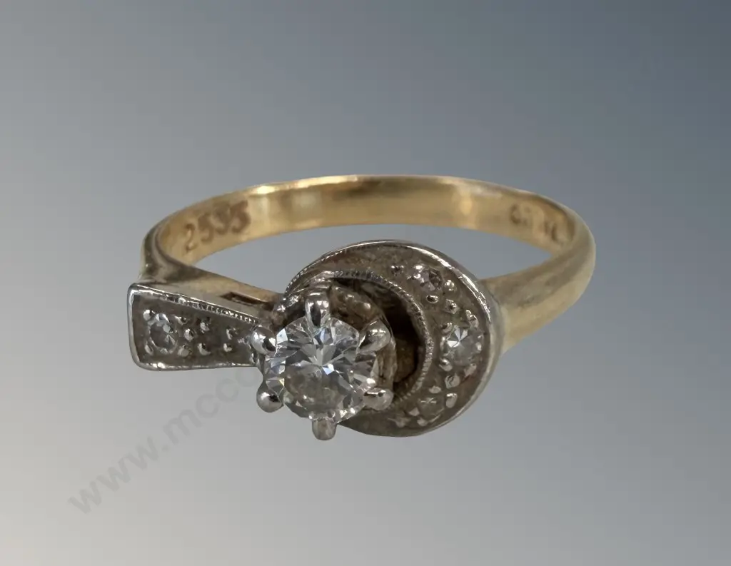 18ct Yellow Gold Diamond Ring, Size O, TW4.06gms Image 1++