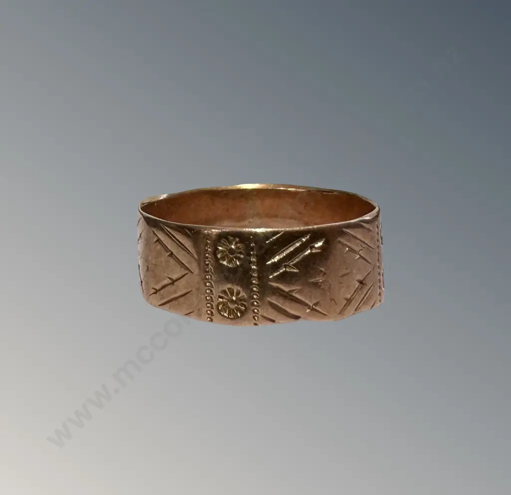 9ct Gold Band, Size K, TW1.61gms Image 1++
