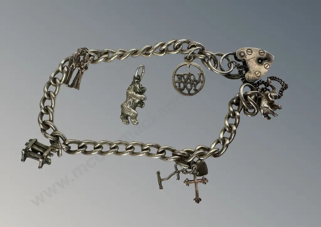 Sterling Silver Curb Link Charm Bracelet with Bear Charm, L20cm, TW28.30gms Image 1++