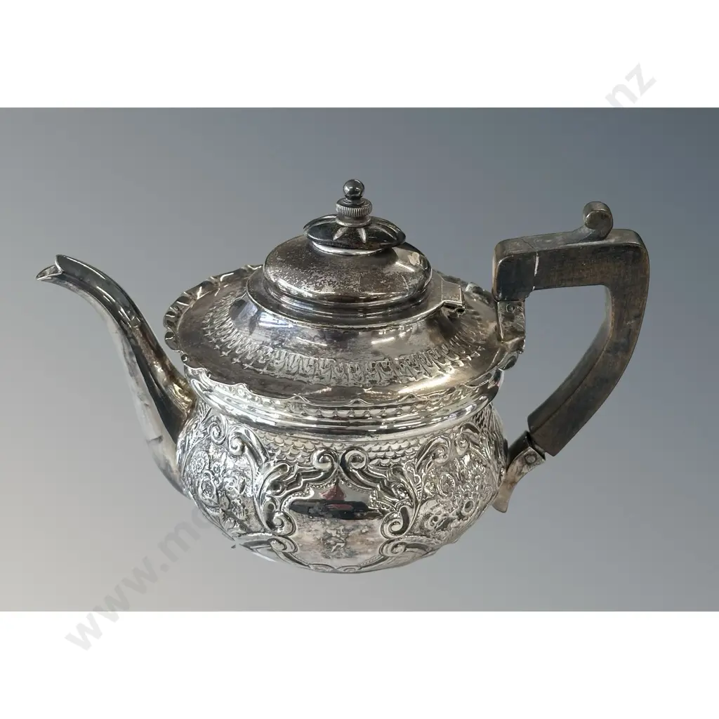 Sterling Silver Wooden Handled Teapot, H11cm, TW235gms Image 1++