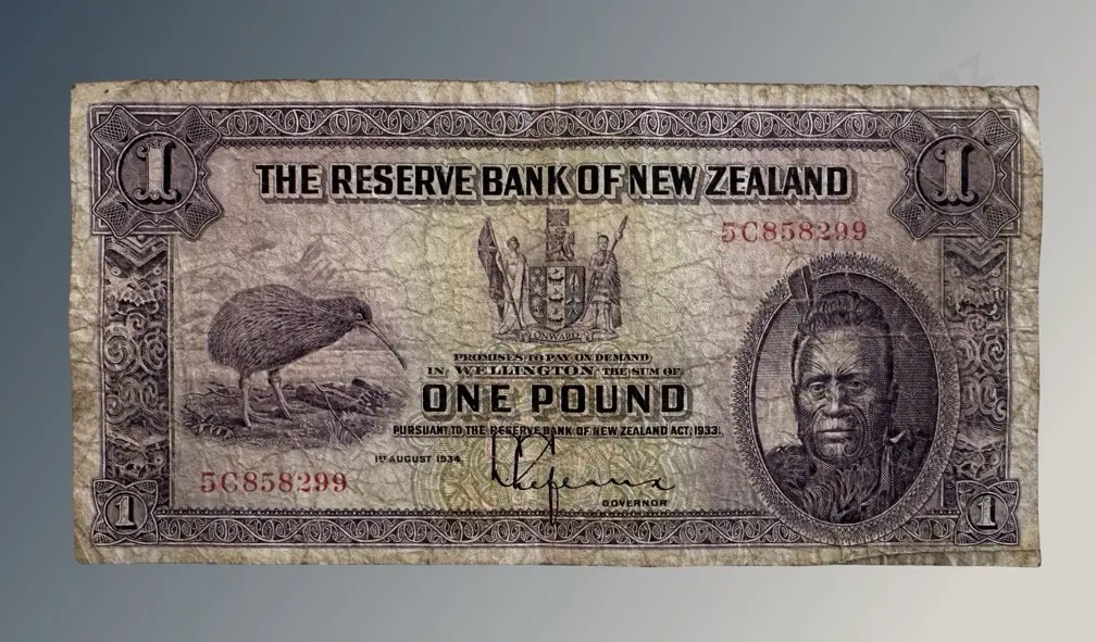New Zealand One Pound 1934 Governor LR Lefeaux Bank Note Image 1++