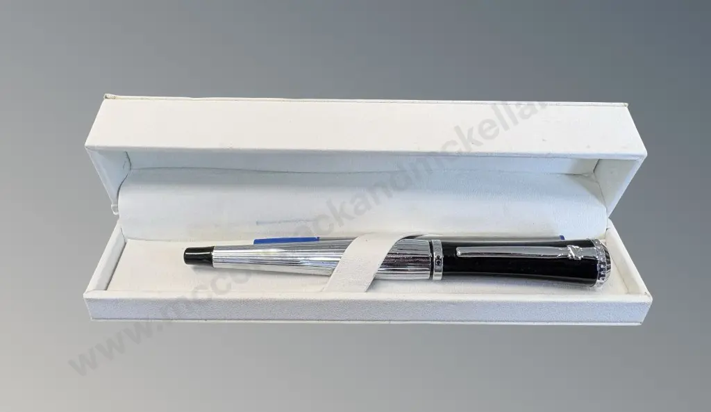 Nina Ricci Cased Ballpoint Pen with Refill Image 1++