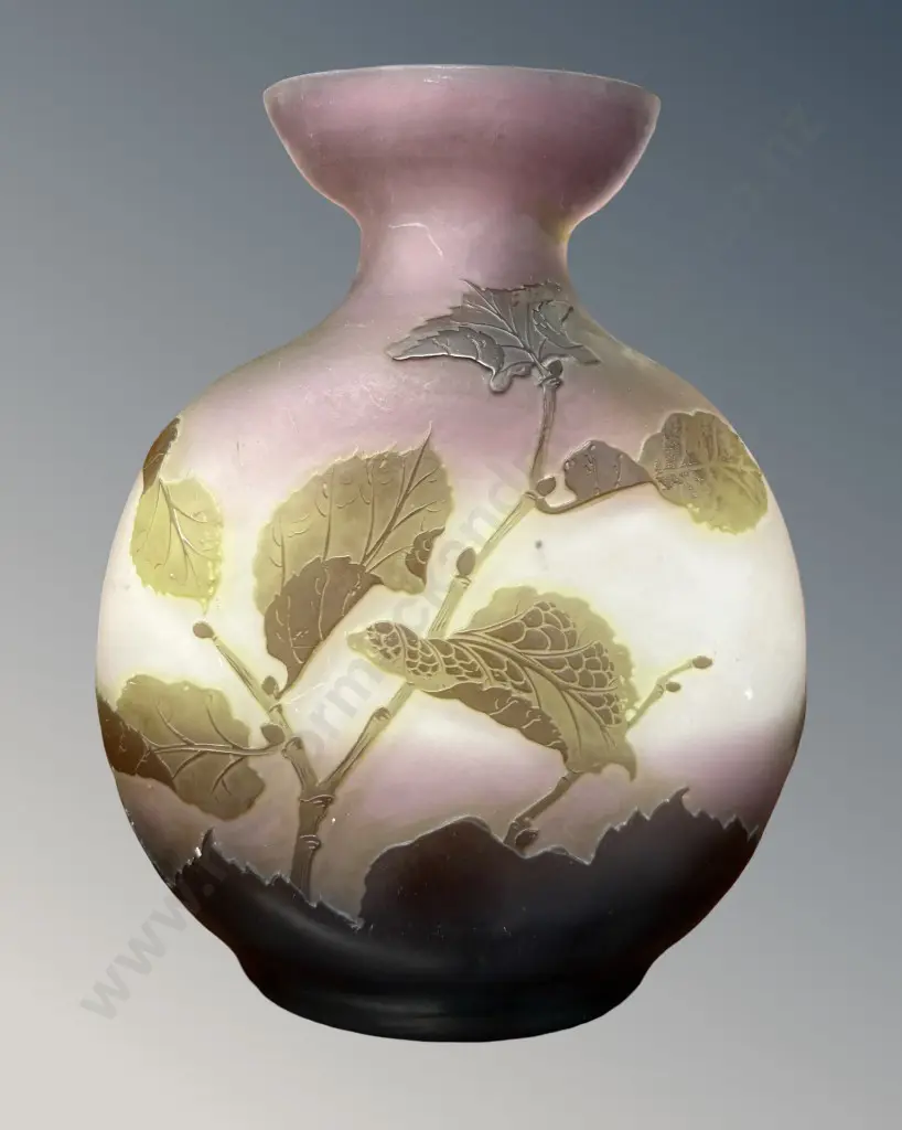 Émile Gallé Signed Art Nouveau Cameo Glass Vase featuring Botanical Motifs and Green Leaves H22cm Image 1++